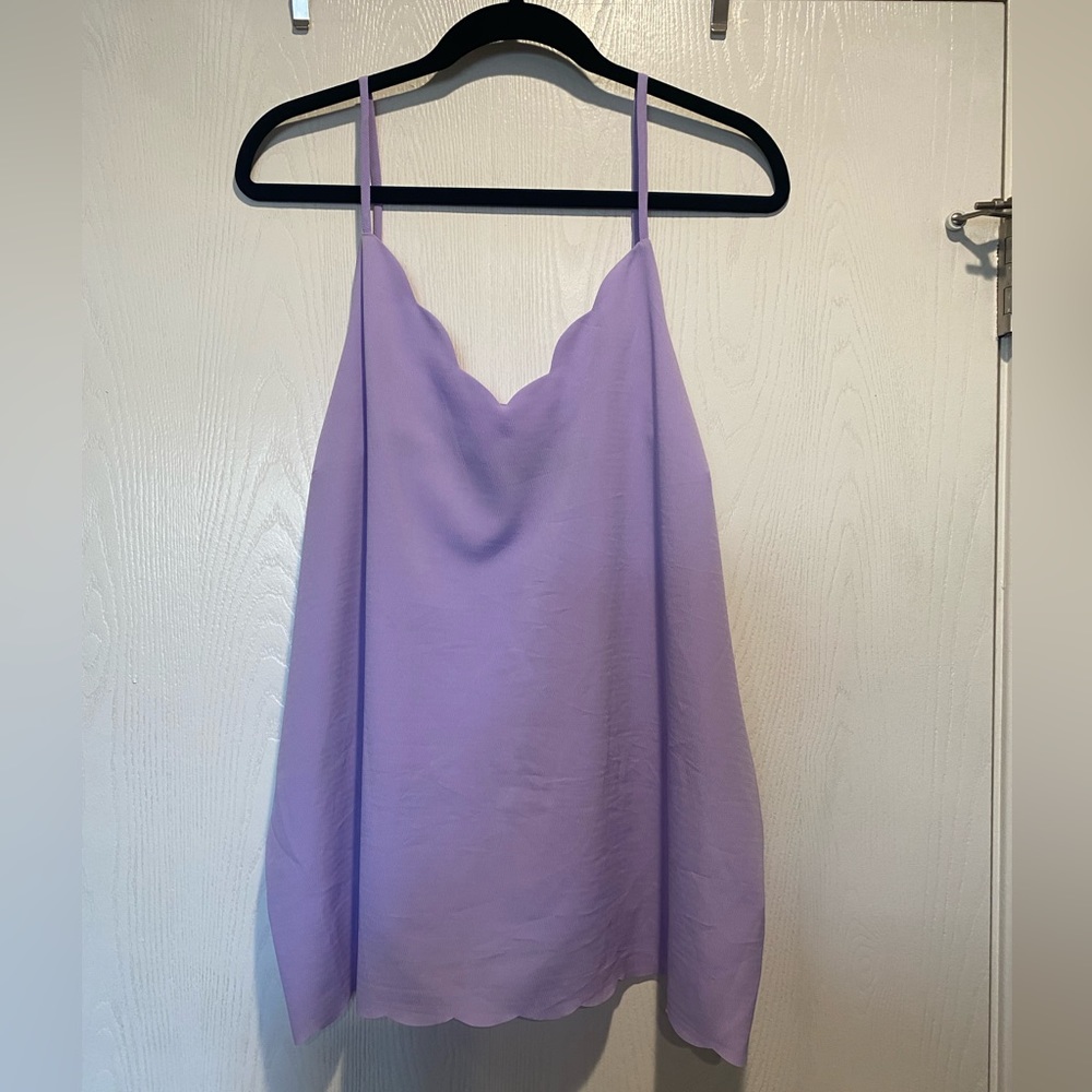 Scalloped hem and neck top